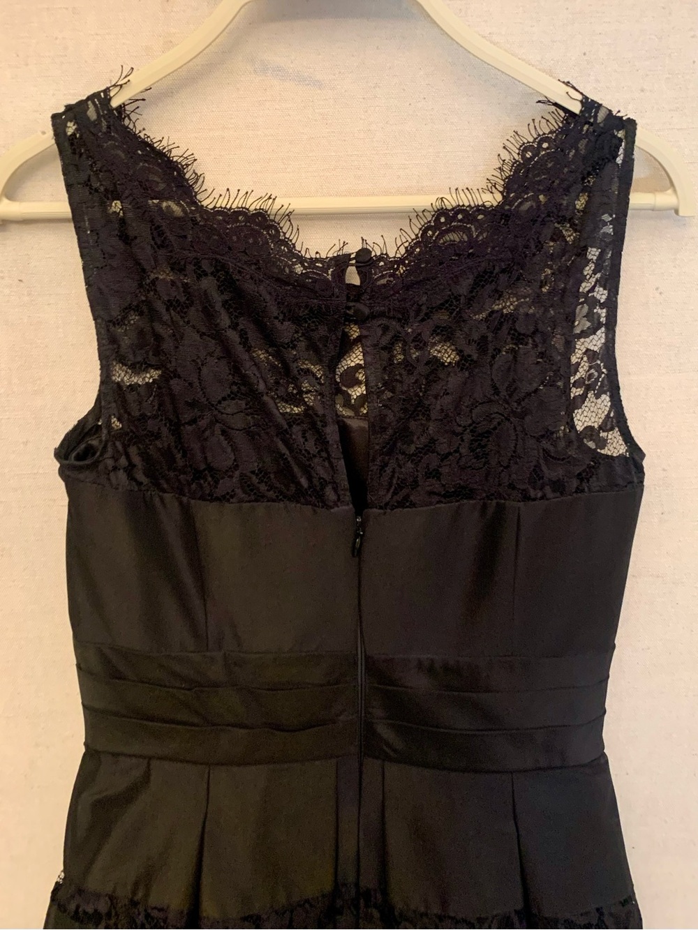 White House Black Market Black Lace Midi Dress, Size 4 - Picture 4 of 12